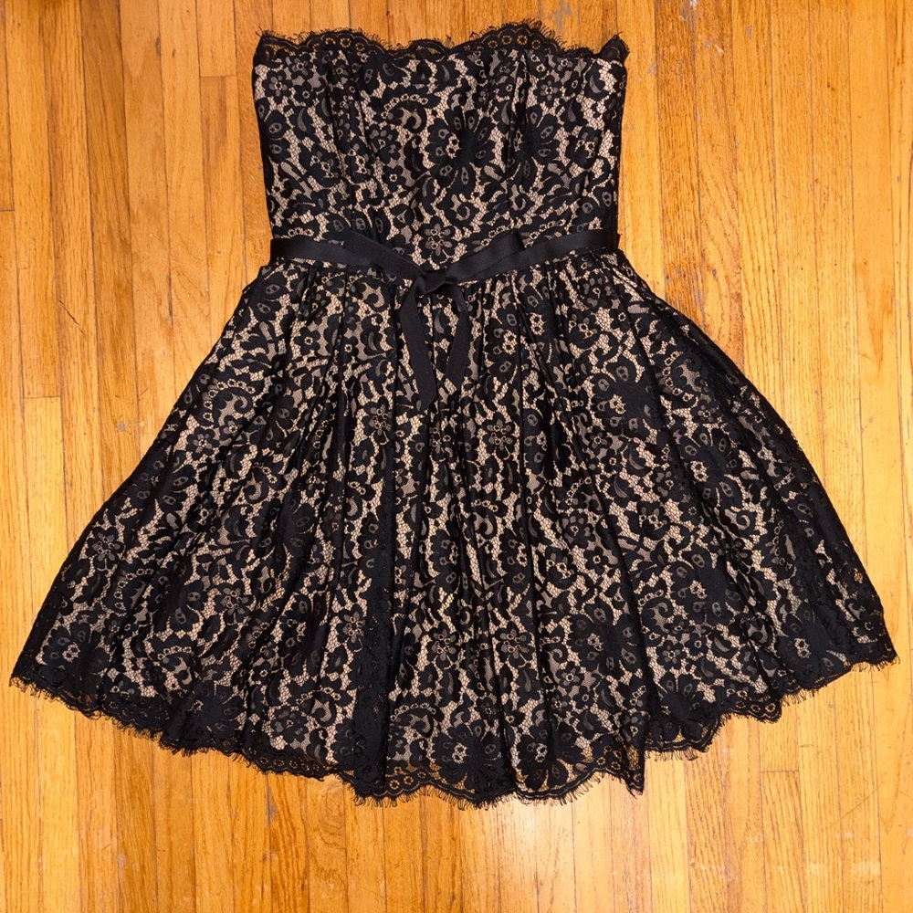 Neiman Marcus Black Lace Strapless Mini Dress